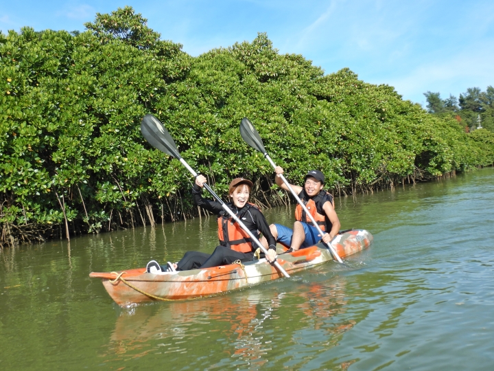慶佐次マングローブカヌーツアー（８月２１日）