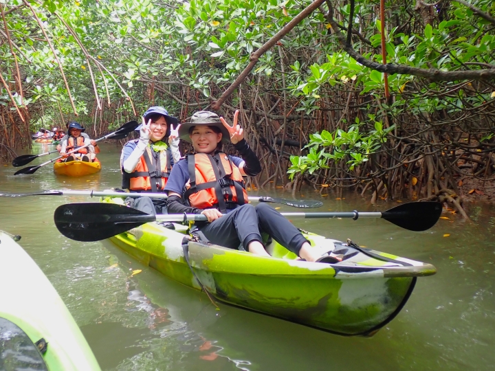 慶佐次川マングローブカヌーツアー（９月１１日）