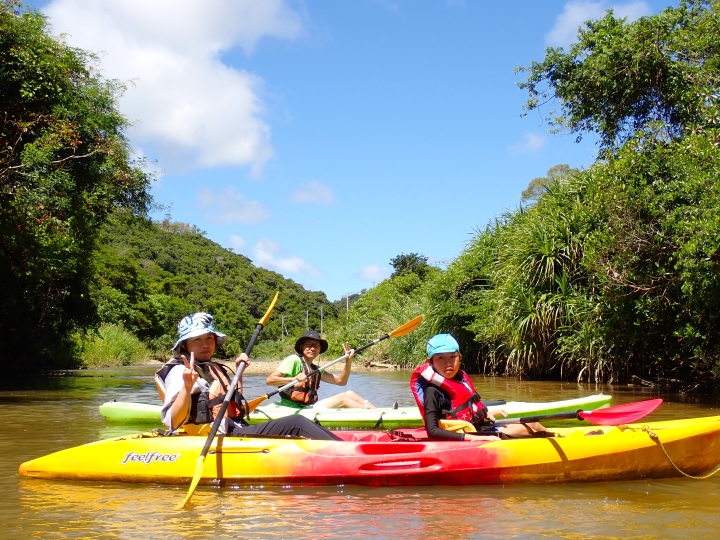 慶佐次川マングローブカヌーツアー（９月１５日）