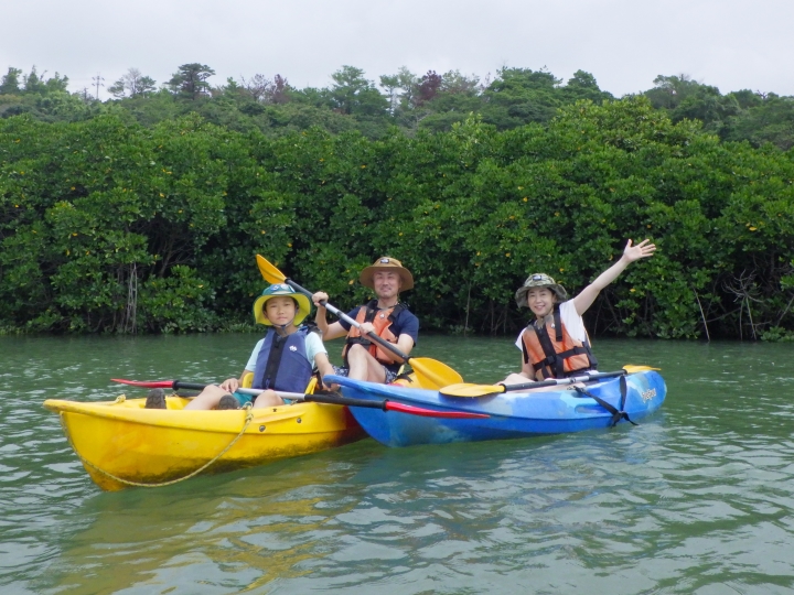 慶佐次川マングローブカヌーツアー(１０月１１日)